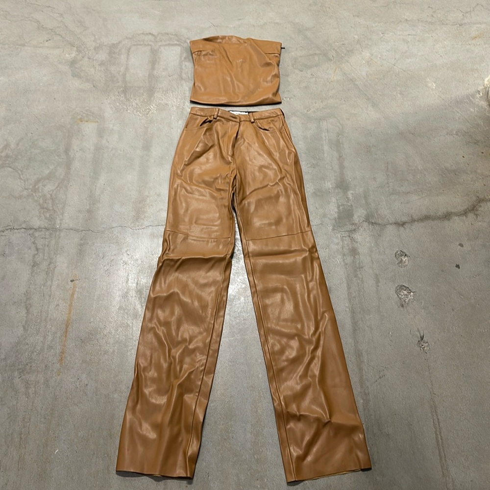 Cult Naked Size XS Top Size S Bottom